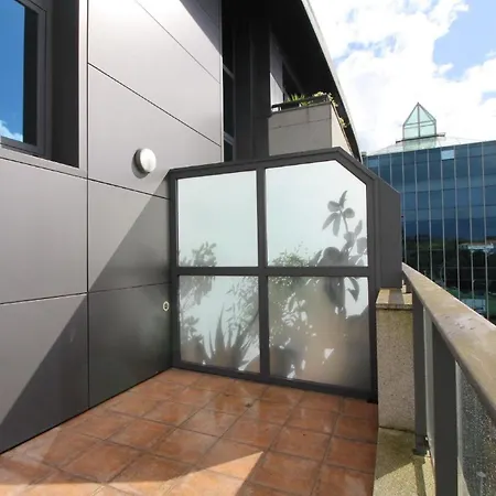 Fuer 5 Personen Und 1 Kind In Santiago De Compostela, Galicien Appartement